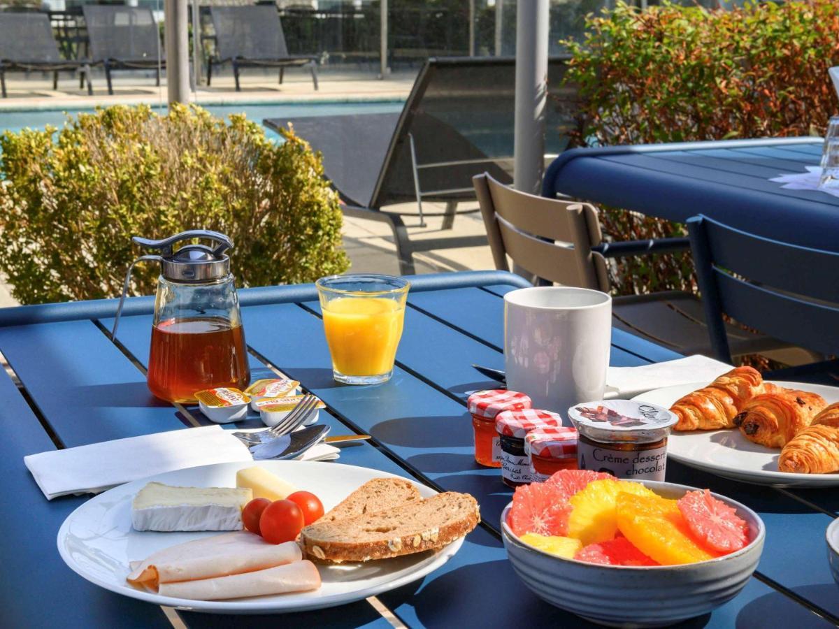 Novotel Massy Palaiseau Exterior photo