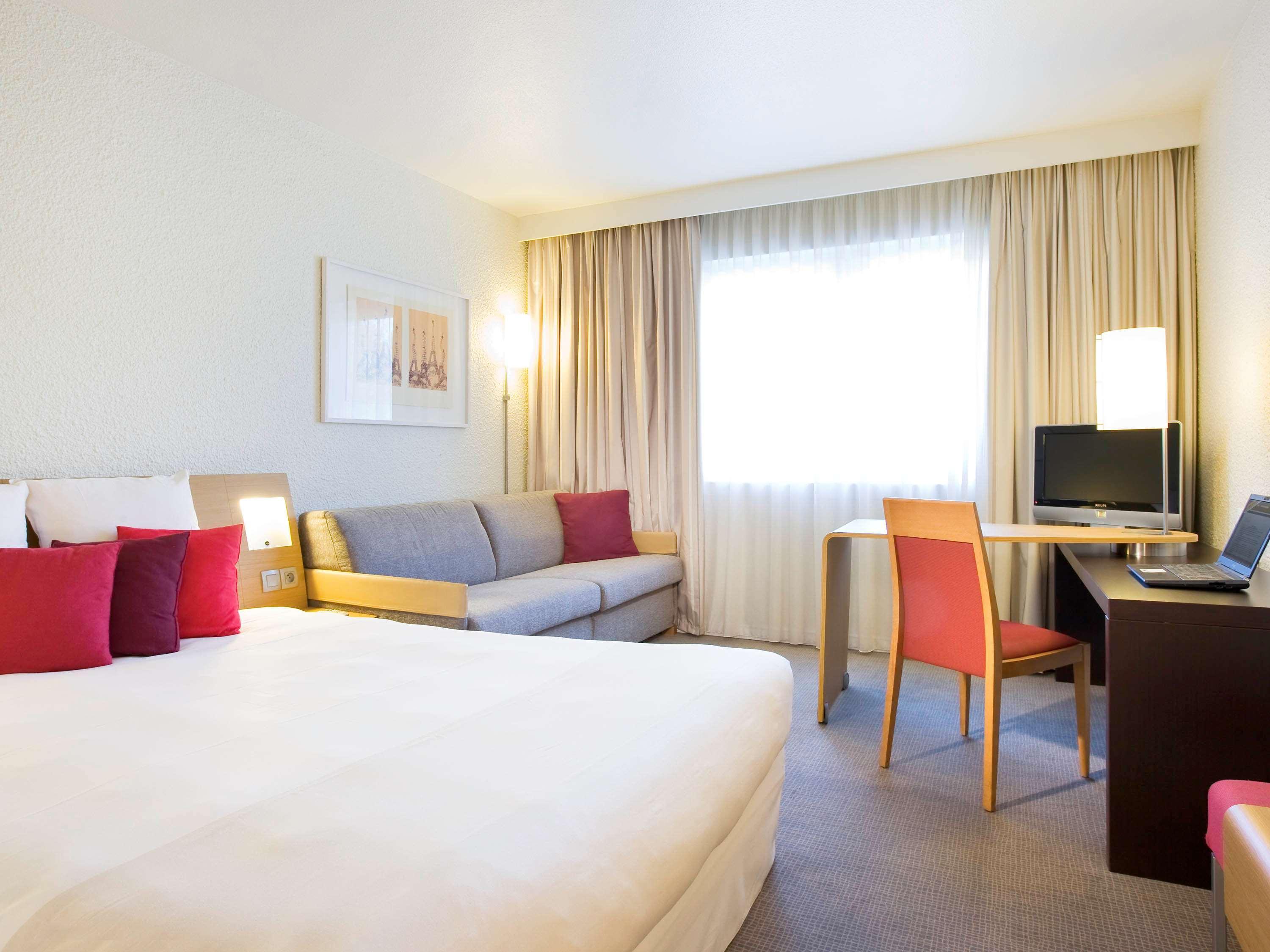 Novotel Massy Palaiseau Exterior photo