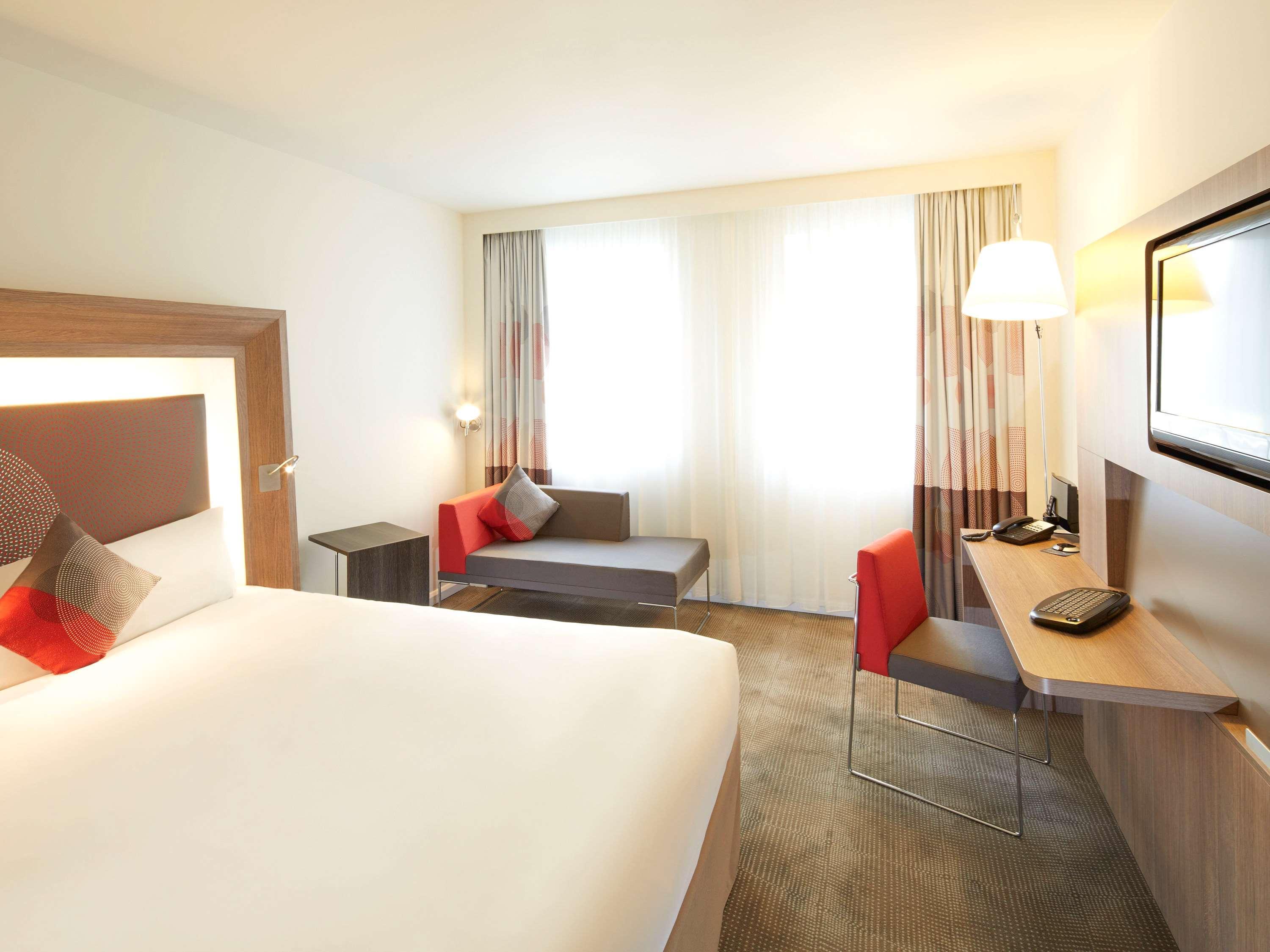 Novotel Massy Palaiseau Exterior photo