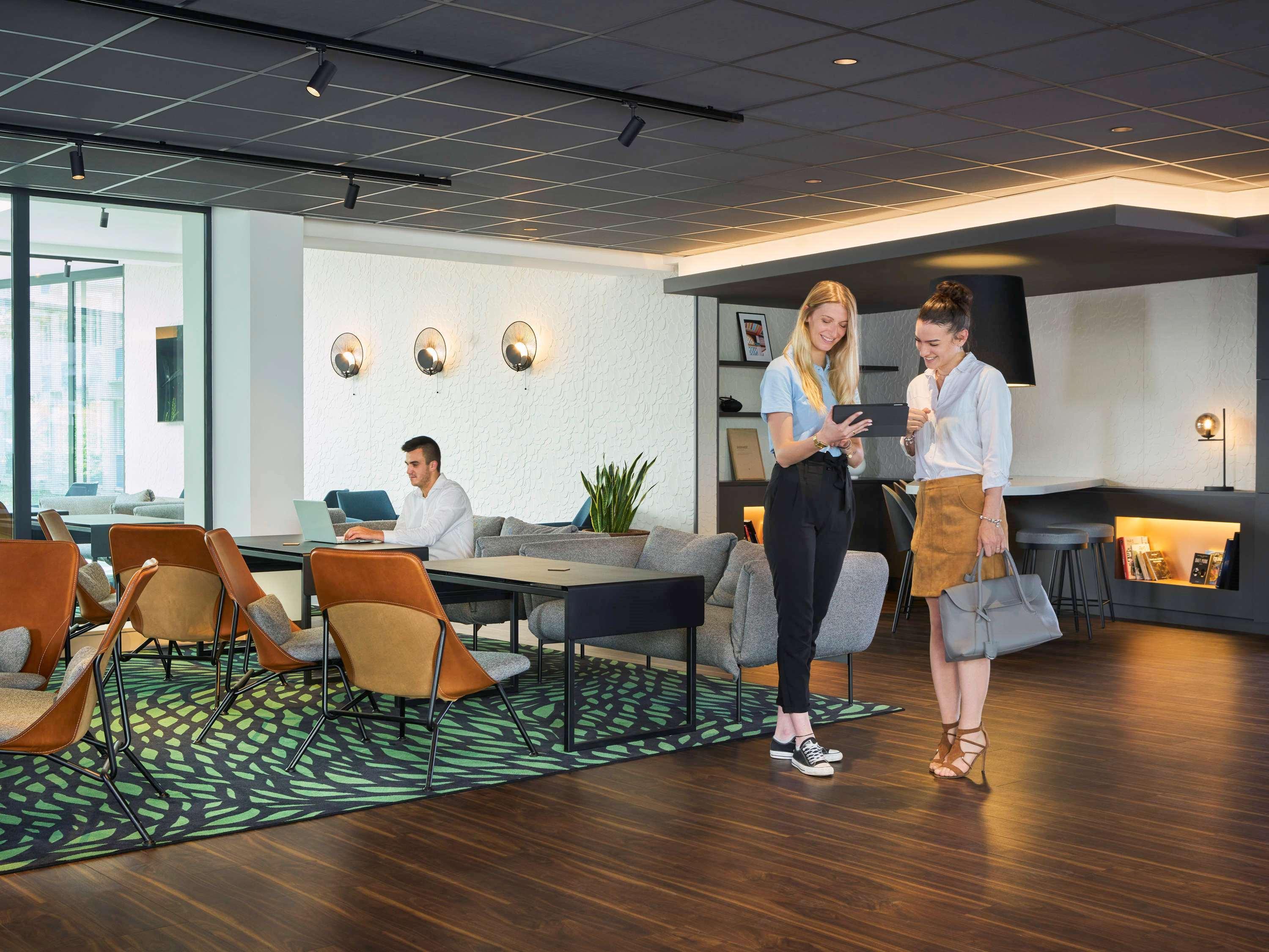 Novotel Massy Palaiseau Exterior photo