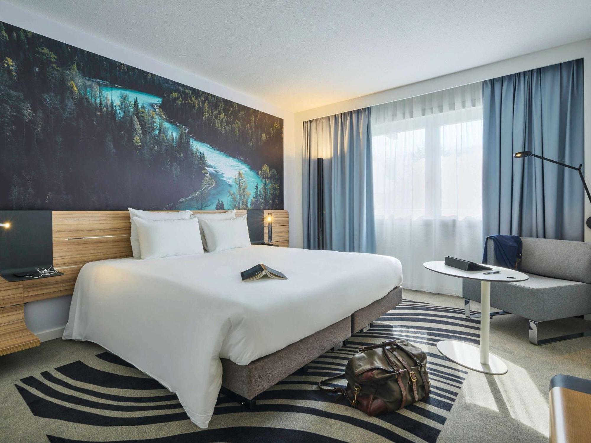 Novotel Massy Palaiseau Exterior photo